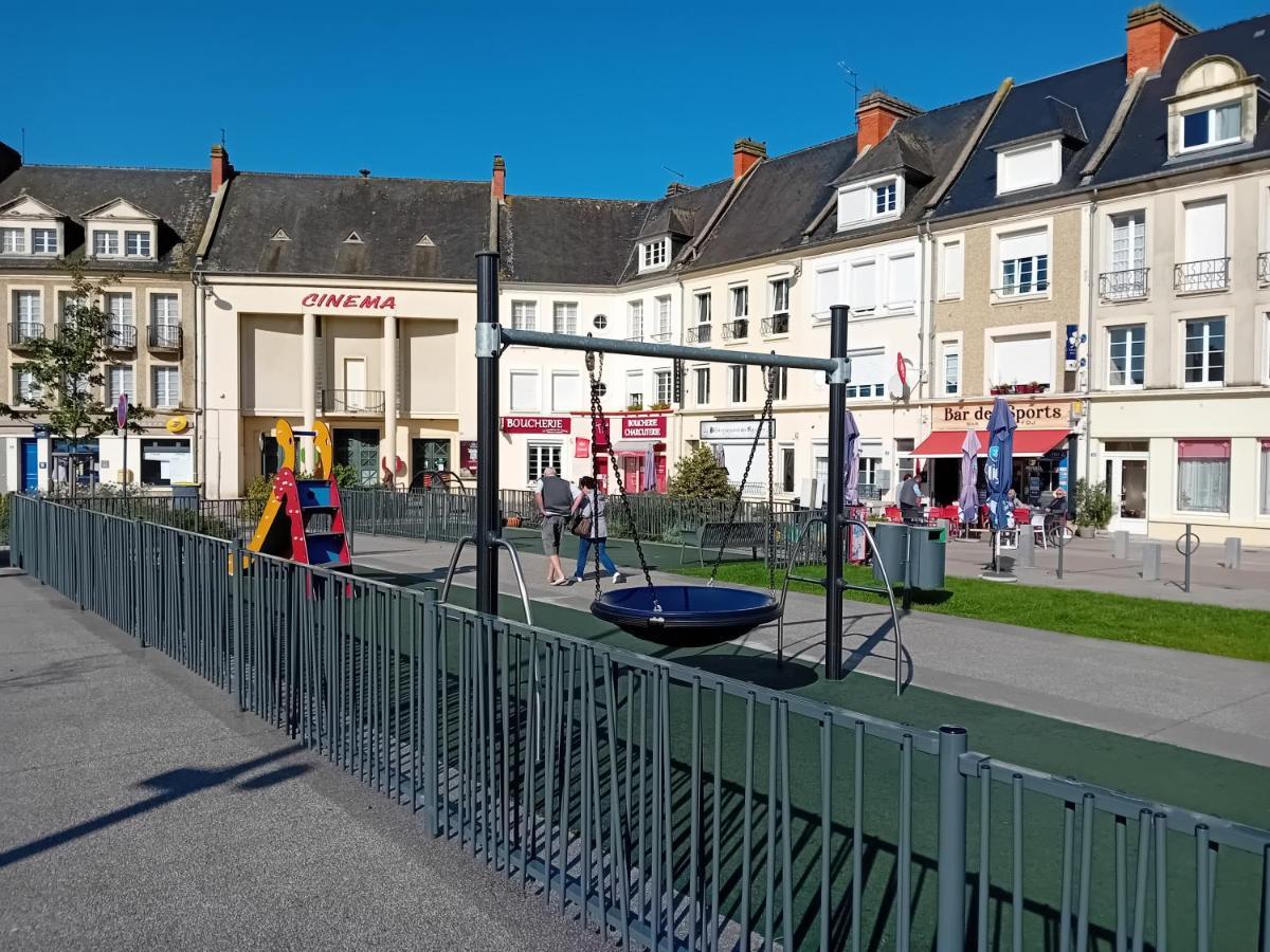 La Fromagerie Maison Lumineuse Et Spacieuse Beau Sejour 5 Ch 2 Wc 1 Sdb Grand Jardin Clos 5Mn A Pied Commerces 10 Mn Plage Omaha Beach Proche Plages Du Debarquement Trevieres Ngoại thất bức ảnh