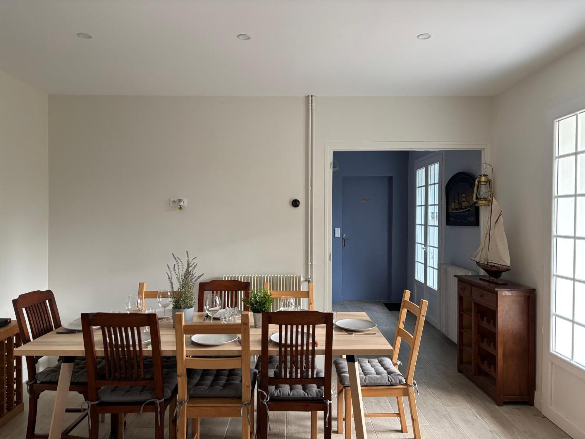 La Fromagerie Maison Lumineuse Et Spacieuse Beau Sejour 5 Ch 2 Wc 1 Sdb Grand Jardin Clos 5Mn A Pied Commerces 10 Mn Plage Omaha Beach Proche Plages Du Debarquement Trevieres Ngoại thất bức ảnh